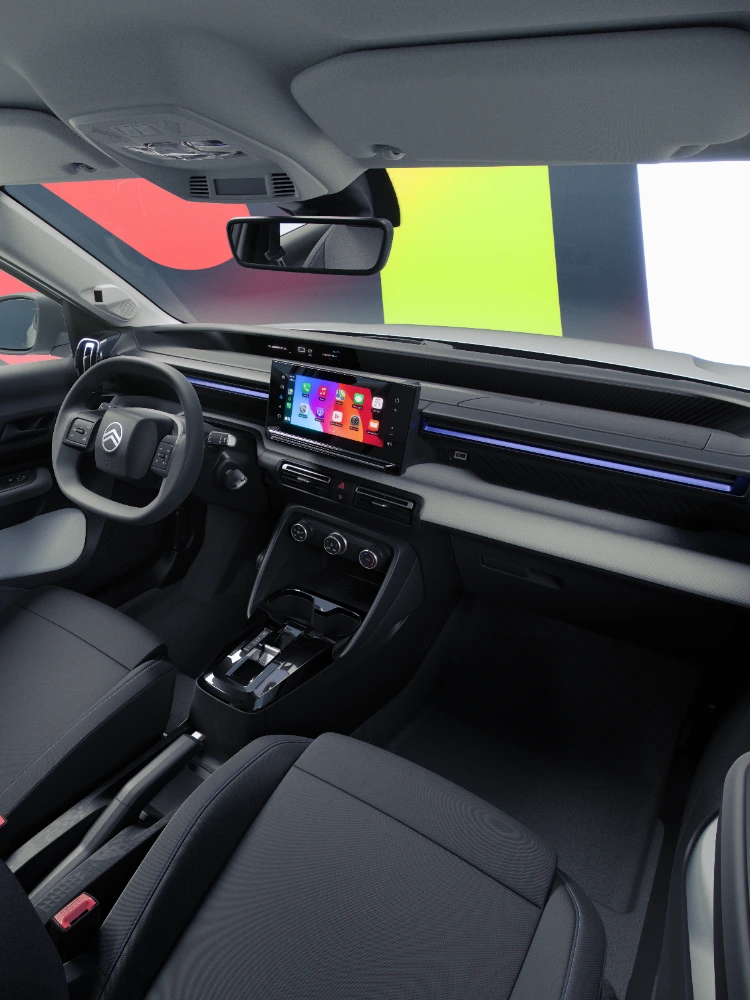 Interieur cockpitaanzicht Citroën ë‑C3 TONIC limited edition elektrische stadsauto met 10‑inch touchscreen en dashboard