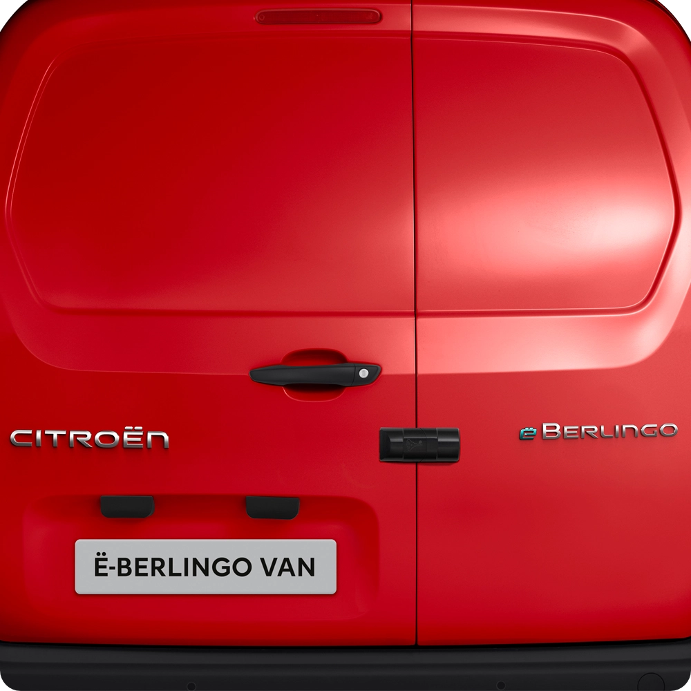 Detailaanzicht van de achterdeur van een Citroën Berlingo Van met een versterkt slot voor extra voertuigbeveiliging.