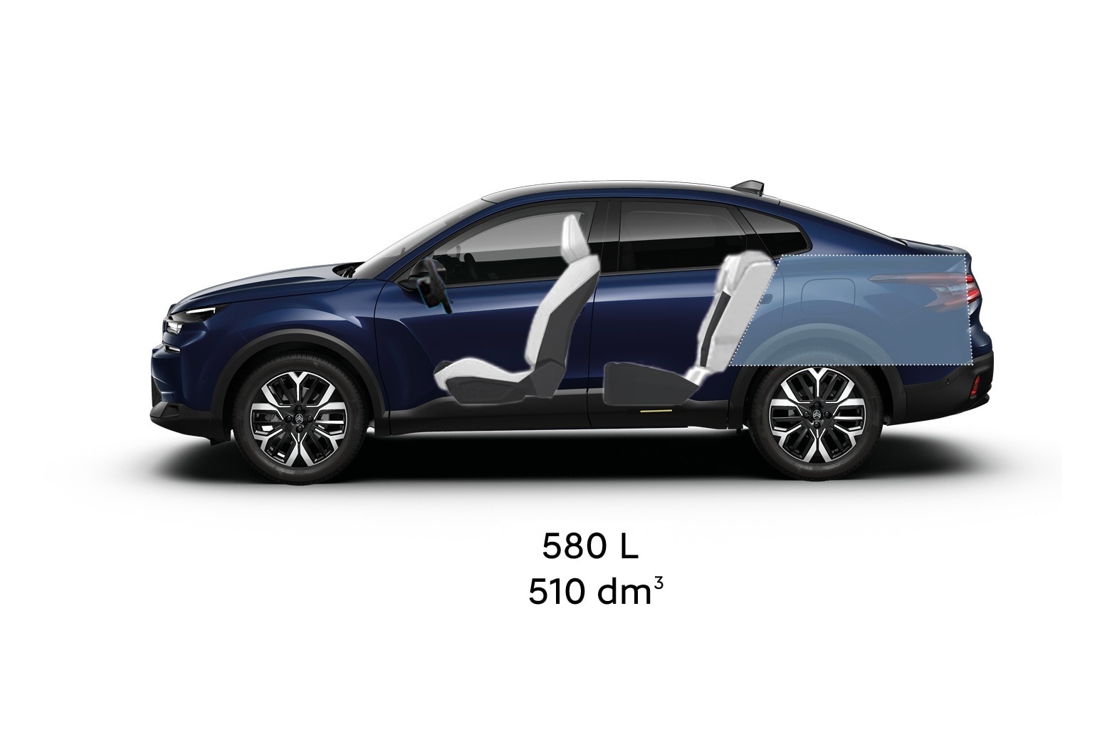 Afbeelding waarop de Citroën ë‑C4 X vanuit verschillende hoeken te zien is, met aangegeven buiten- en binnenafmetingen