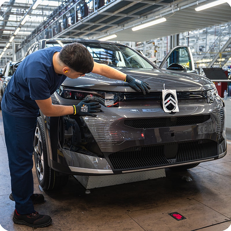 Nieuwe ë-C5 Aircross geassembleerd in de historische fabriek van Citroën in Rennes