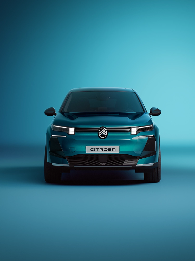 Vooraanzicht van de Citroën C5 Aircross Emeraude met LED-signatuur, krachtig design en prestaties van een gezins-SUV